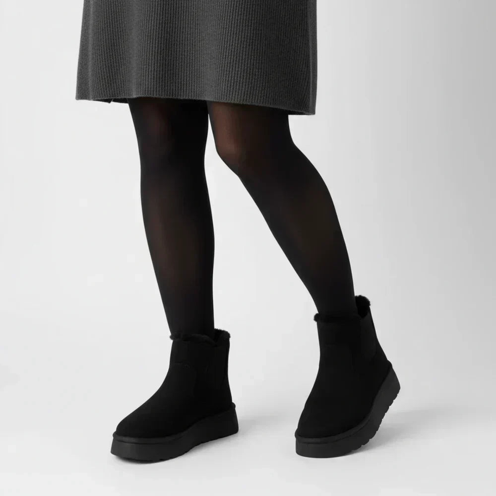 Cozélia – Suède Laarzen